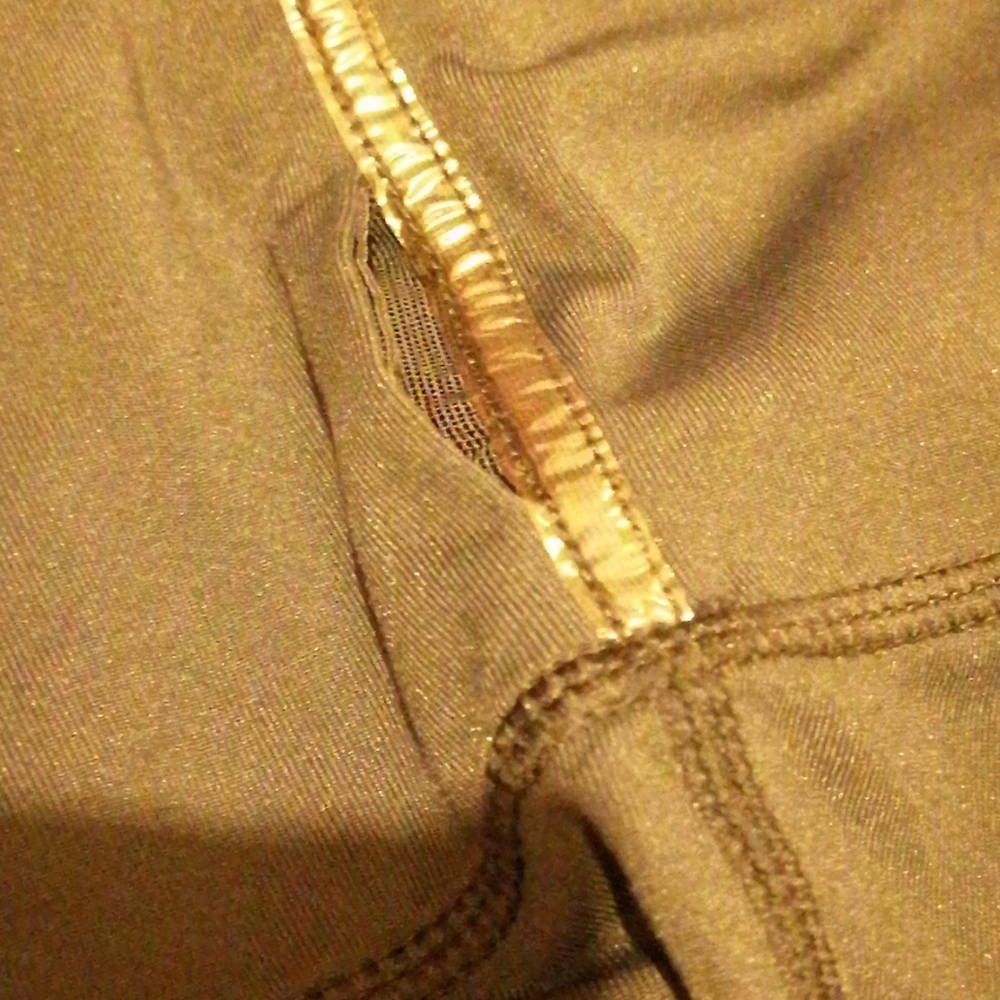 Lululemon capris - Picture 6 of 6
